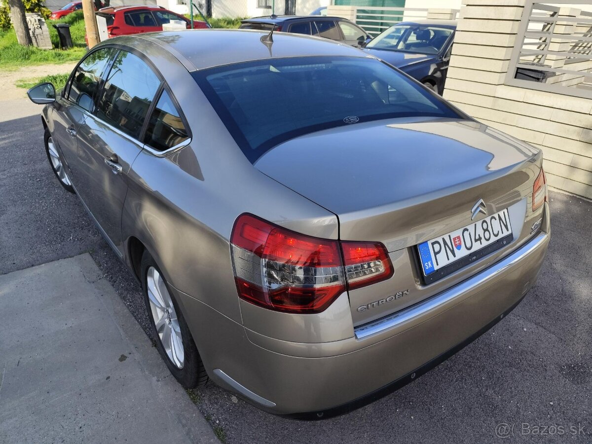 Predám Citroen C5 2,0HDI 103kW diesel - 3