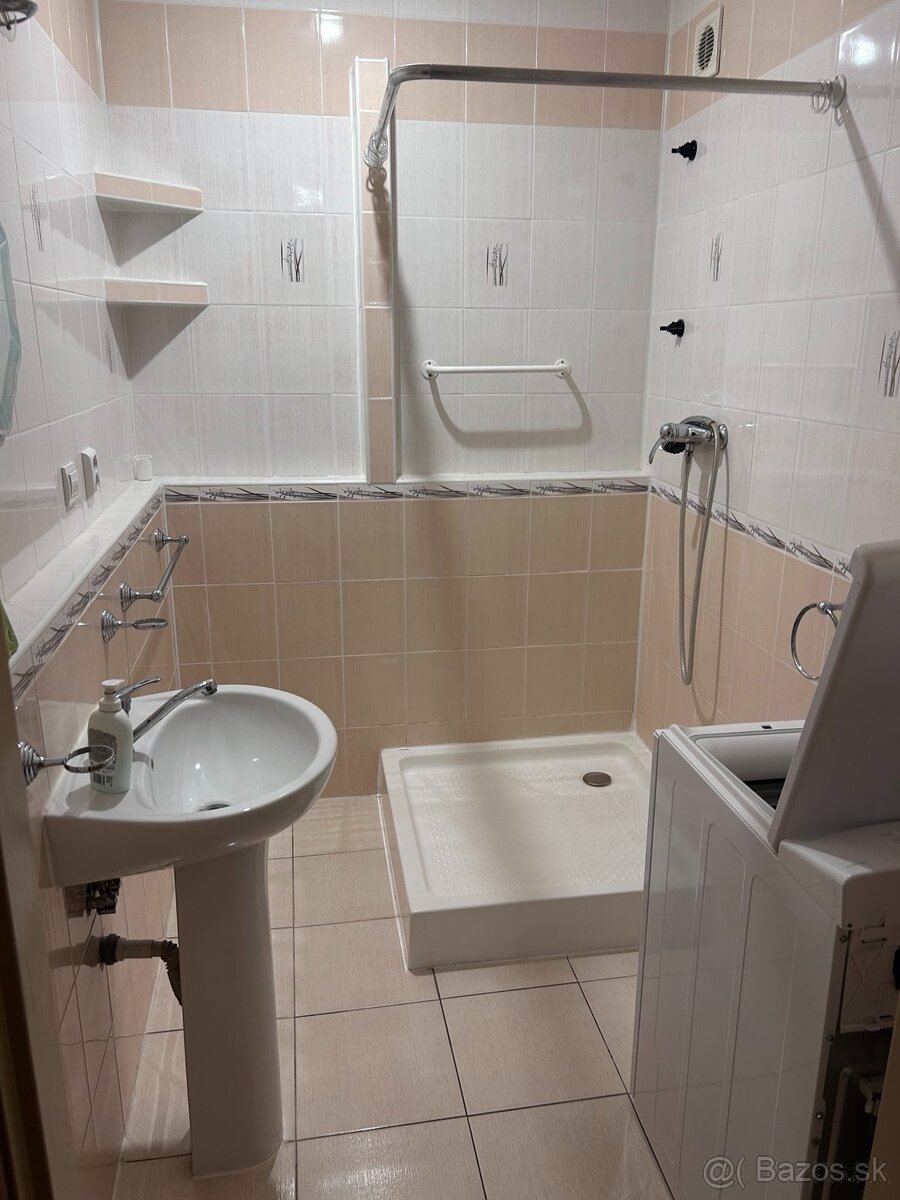 3 izbový byt v Trebisove - 3