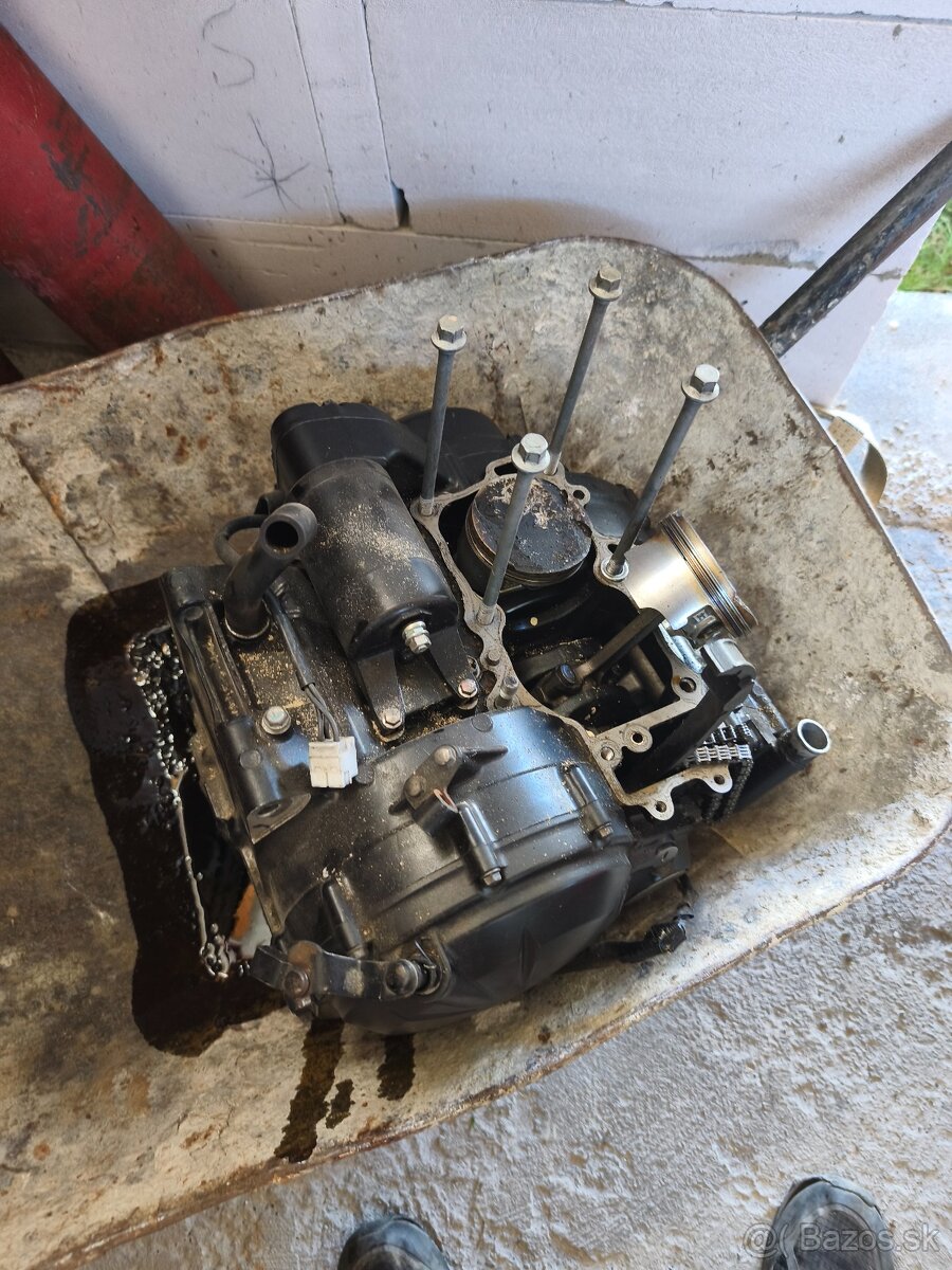 Kawasaki er-6n 2016 - 3