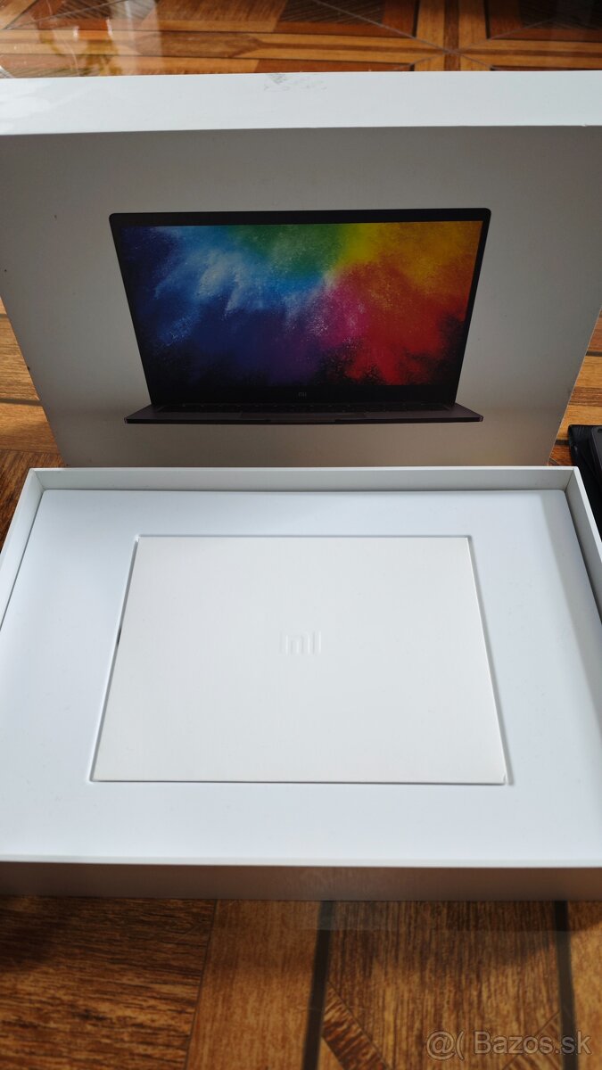 Xiaomi Mi Notebook Air 13.3" (i5-8250U, 8GB RAM) - 3