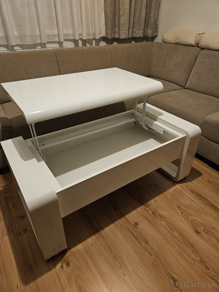 Konferenčný stolík - 3