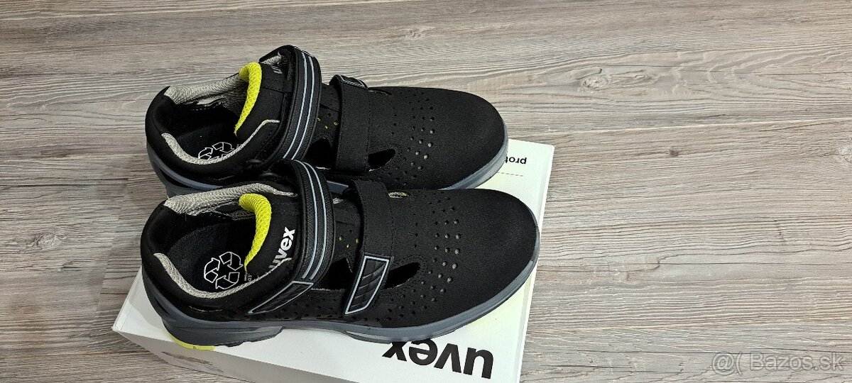 Pracovná obuv Uvex - 3