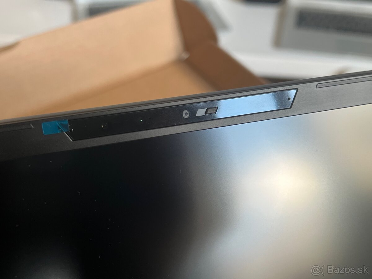 MSI Vector 16 HX (RTX 5070Ti) - 3