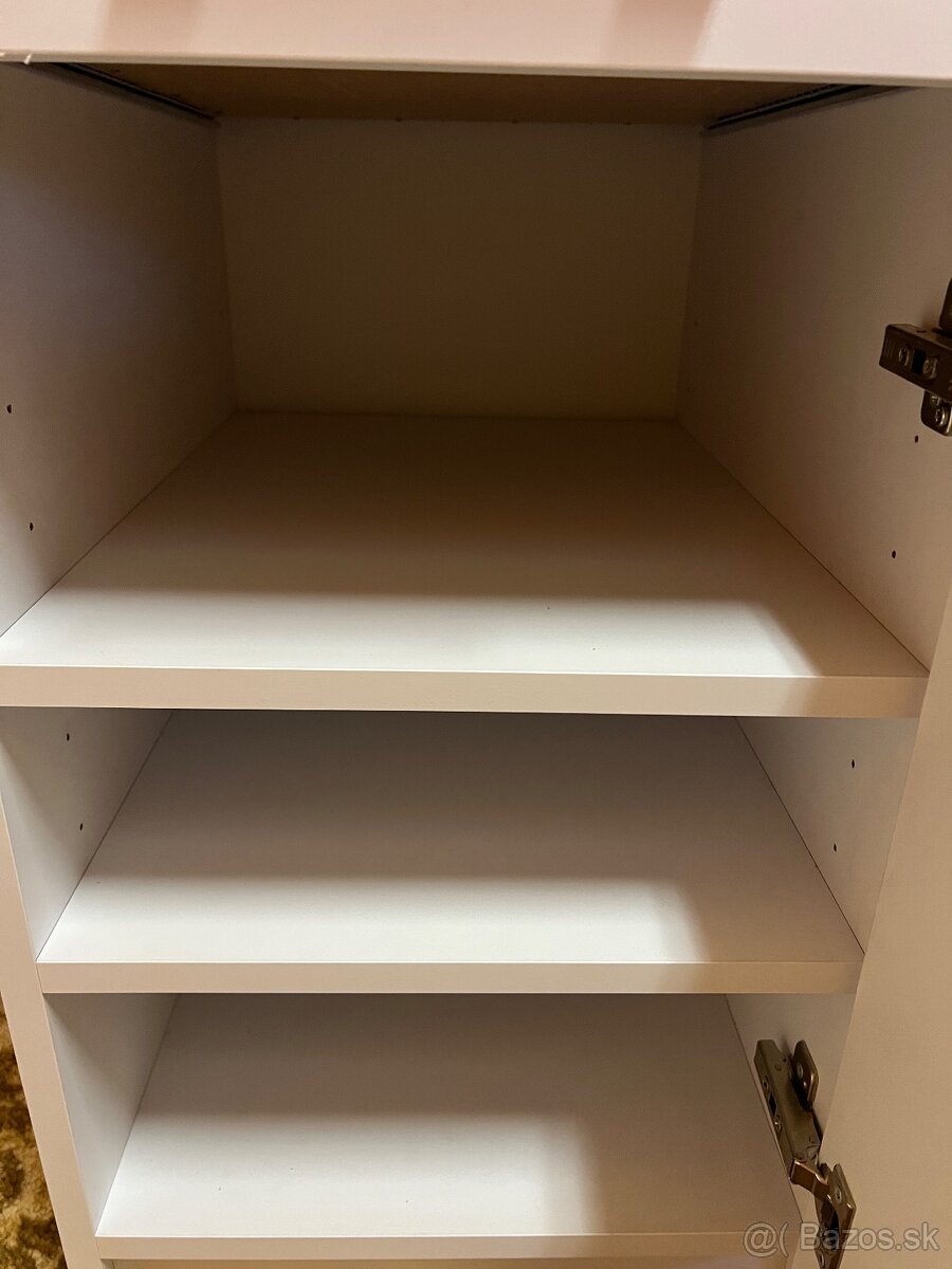 Kancelársky stôl - 3