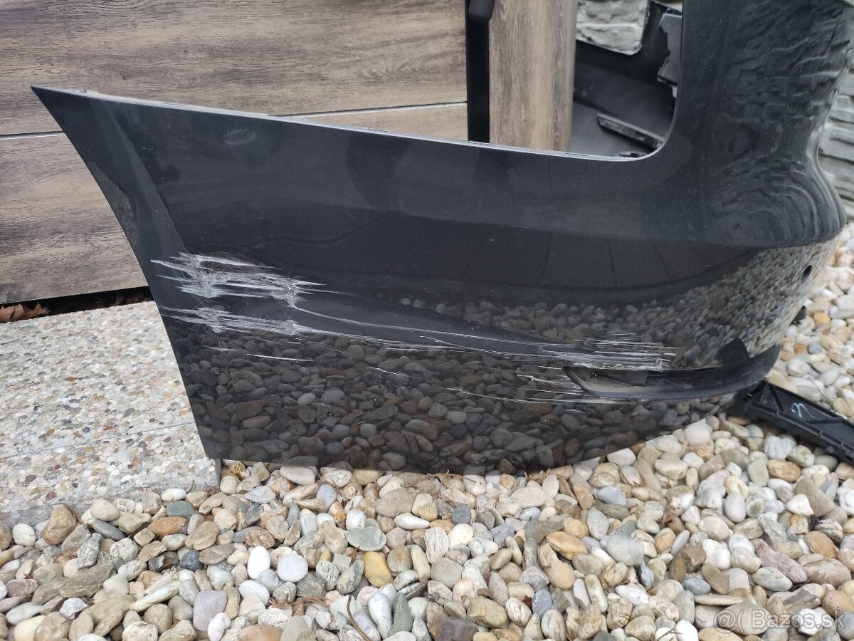 Zadný nárazník Audi A4 - 3