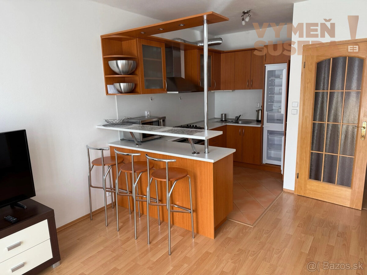 VYMEŇ SUSEDA – VÝNIMOČNÝ 2 IZB. ZARIADENÝ BYT S BALKÓNOM A - 3