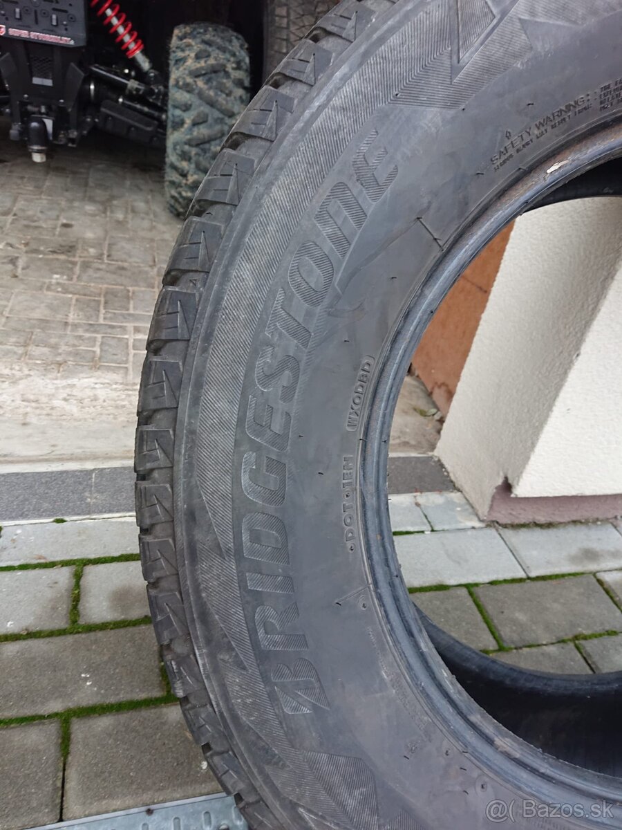 4ks zimné 245/70 R17 Bridgestone - 3
