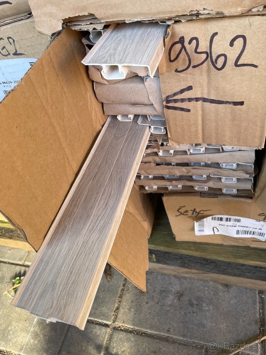 Podlahové lišty 250 cm nové - 3