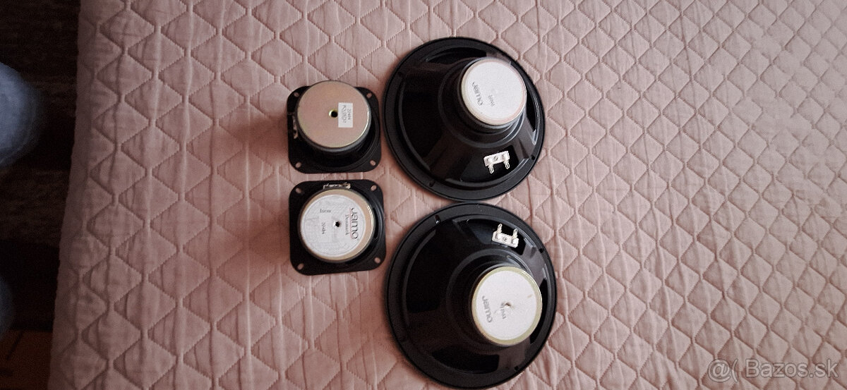 Solo reproduktory Jamo - 3