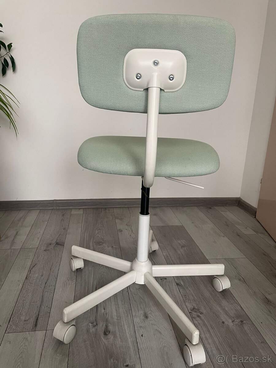 stolička na kolieskach - 3