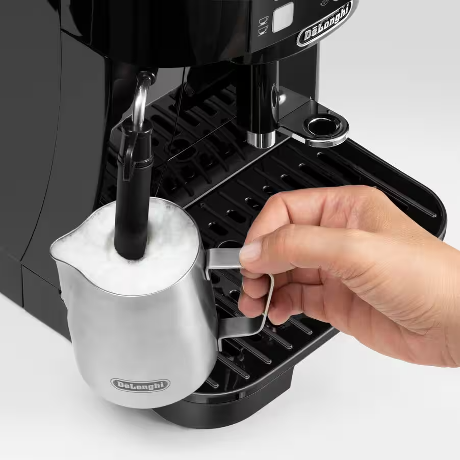 Predám nový DeLonghi Magnifica S ECAM 21.117.B - 3