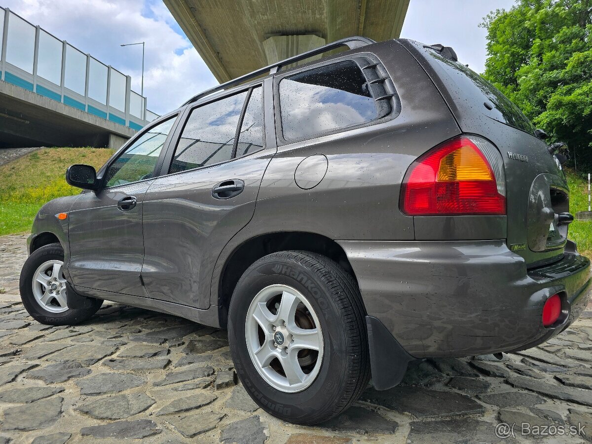 HYUNDAI SANTA FE 2.0 crdi 4x4 // BEZ KOROZIE// gar.km .... - 3