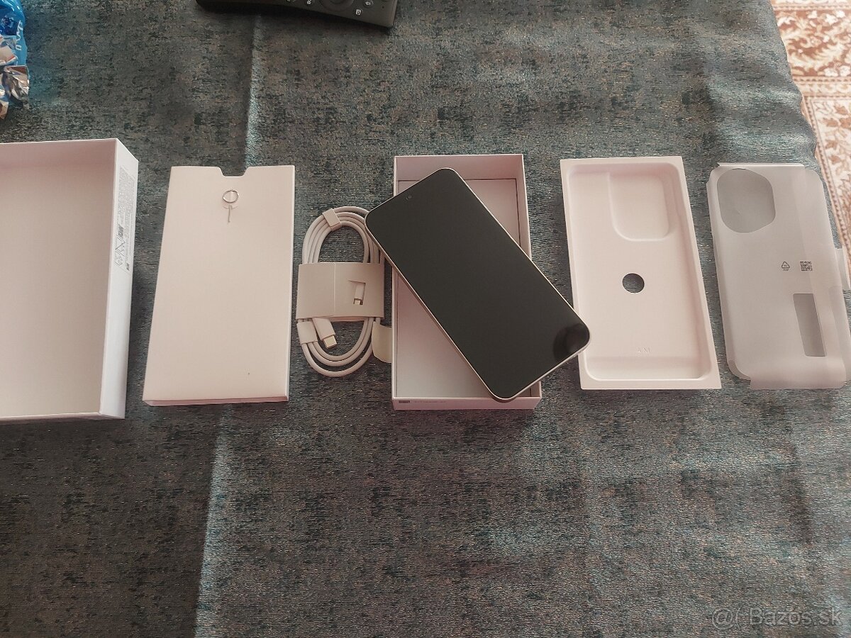 Predám Honor 400 8/512 zlatý - 3