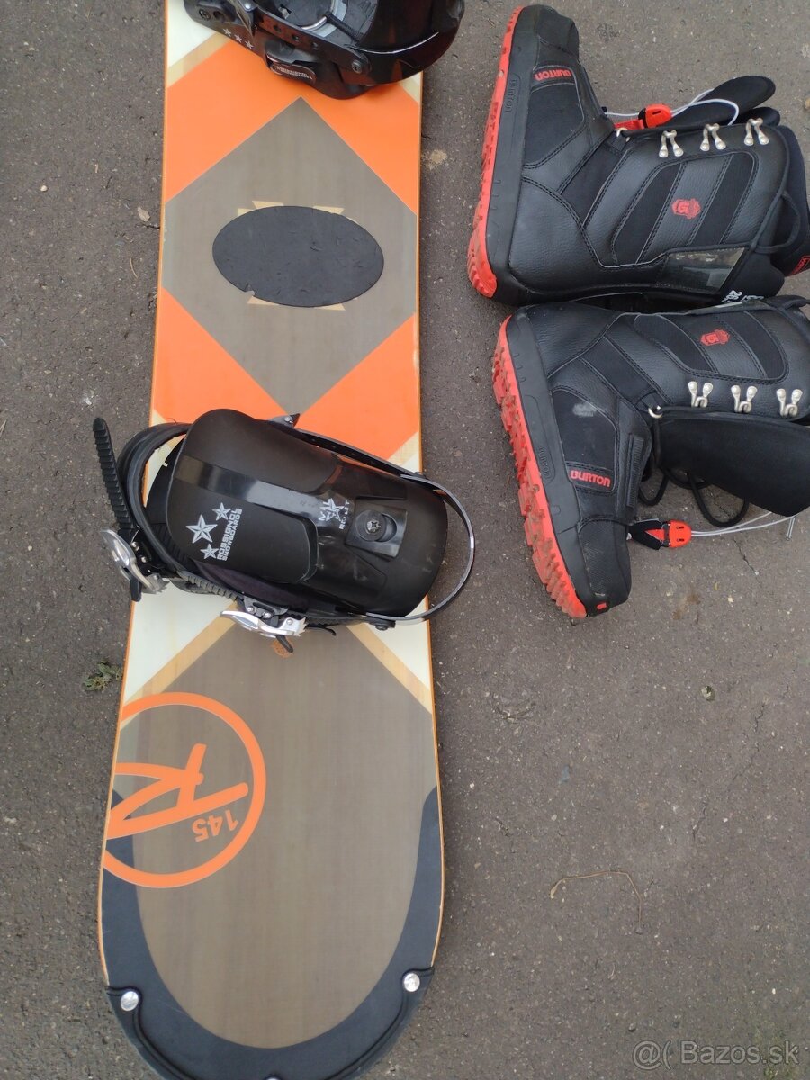 Snowboard 145,160cm - 3