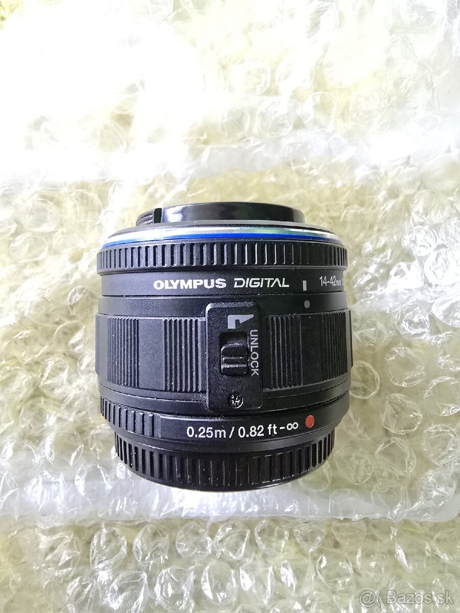 Olympus 14-42mm - 3