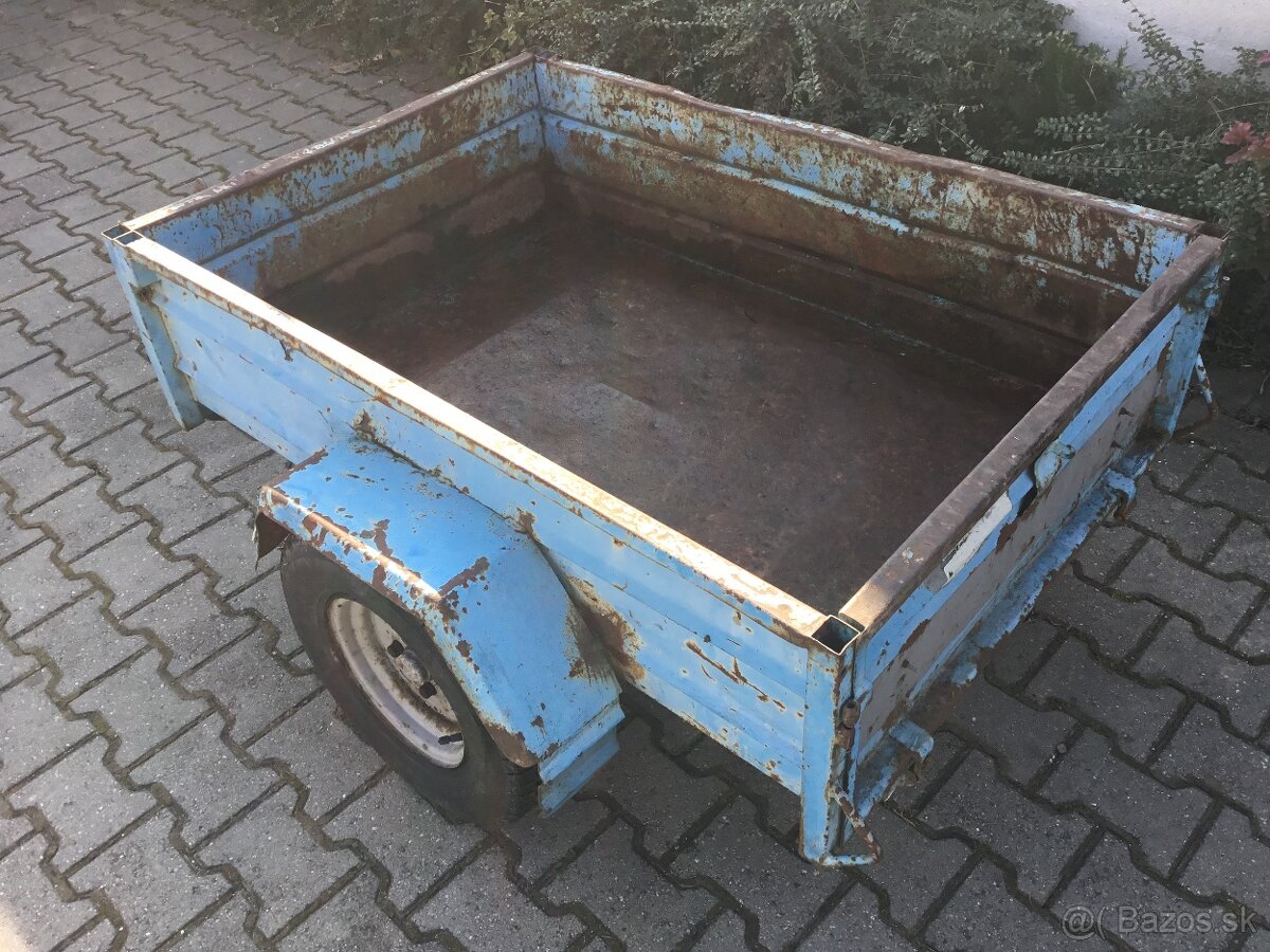 PRÍVESNÝ VOZÍK - 3