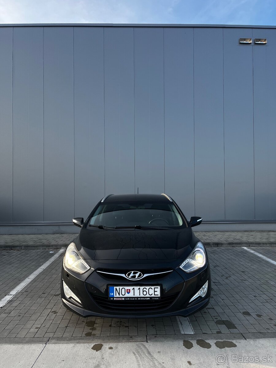 Predám Hyundai i40CRDI 1.7 - 3