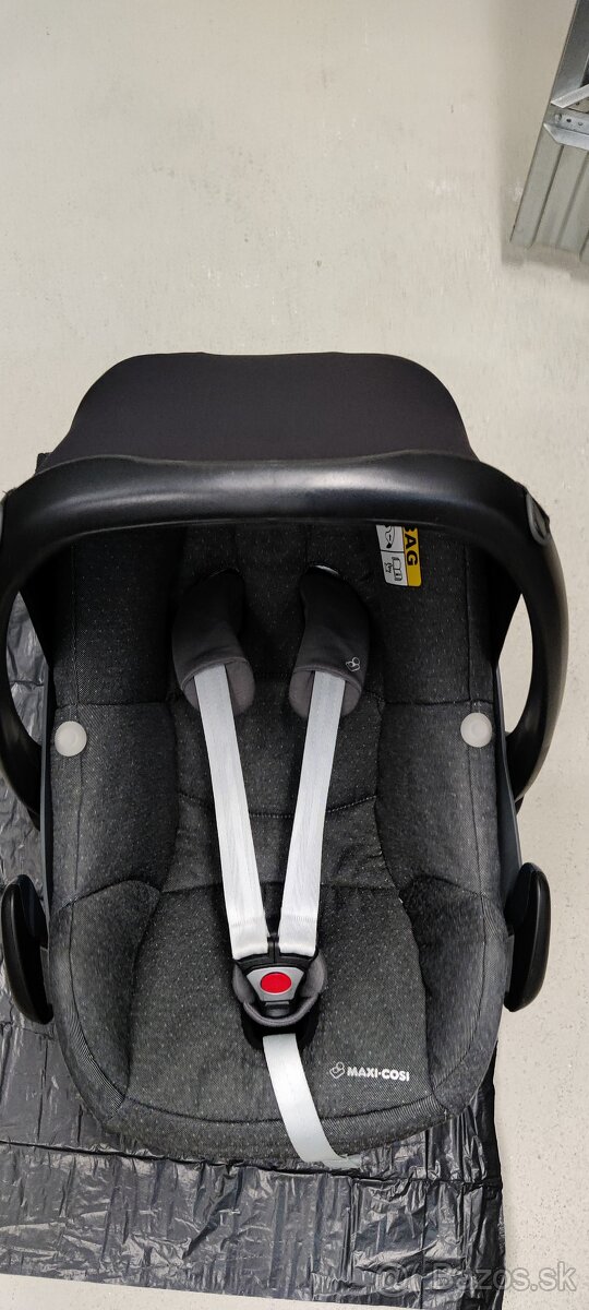 Maxi Cosi autosedačka/vajíčko + Isofix - 3