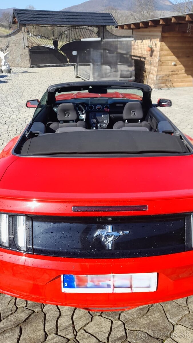 Ford Mustang cabrio 3,7 V6 - 3