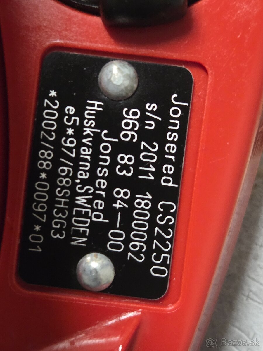 Jonsered CS2250S motorova pila top stav - 3