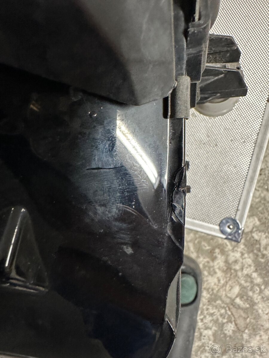 Práve svetlo BMW laser x5 - 3