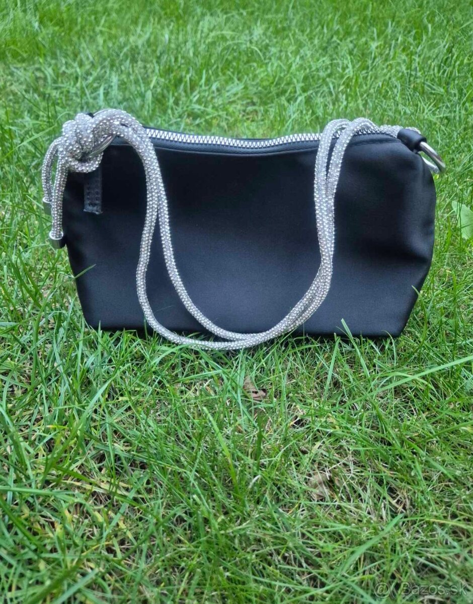 Lodicky a kabelka spolocenska - 3