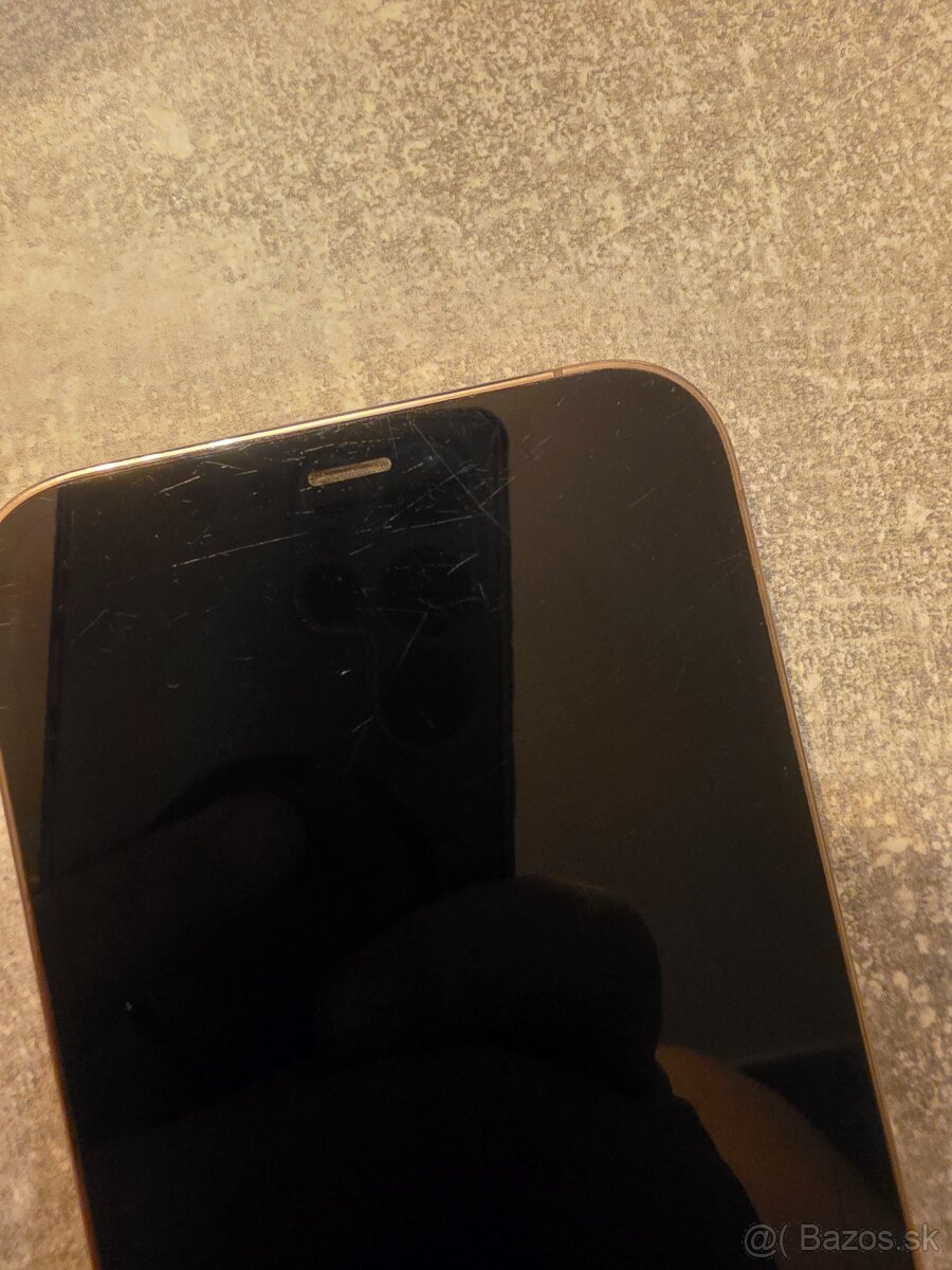 Iphone 12 pro 128gb + Apple watch SE 2.generacia - 3