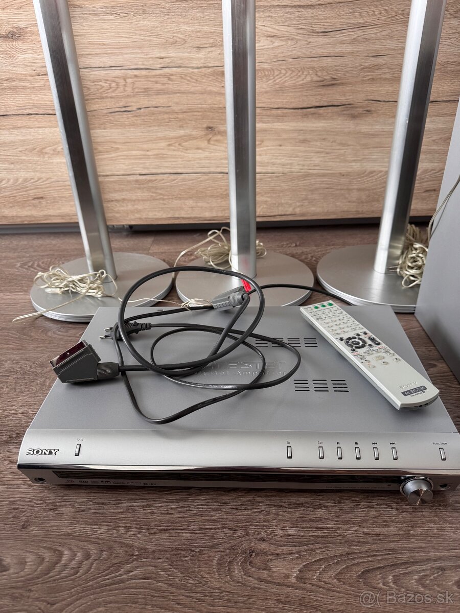Domáce kino SONY DAV-DZ500F - 3