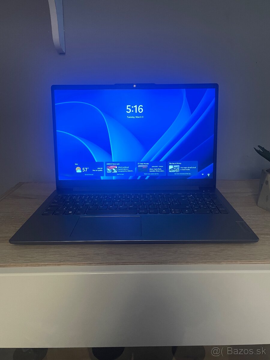 Predám noteebok - 3