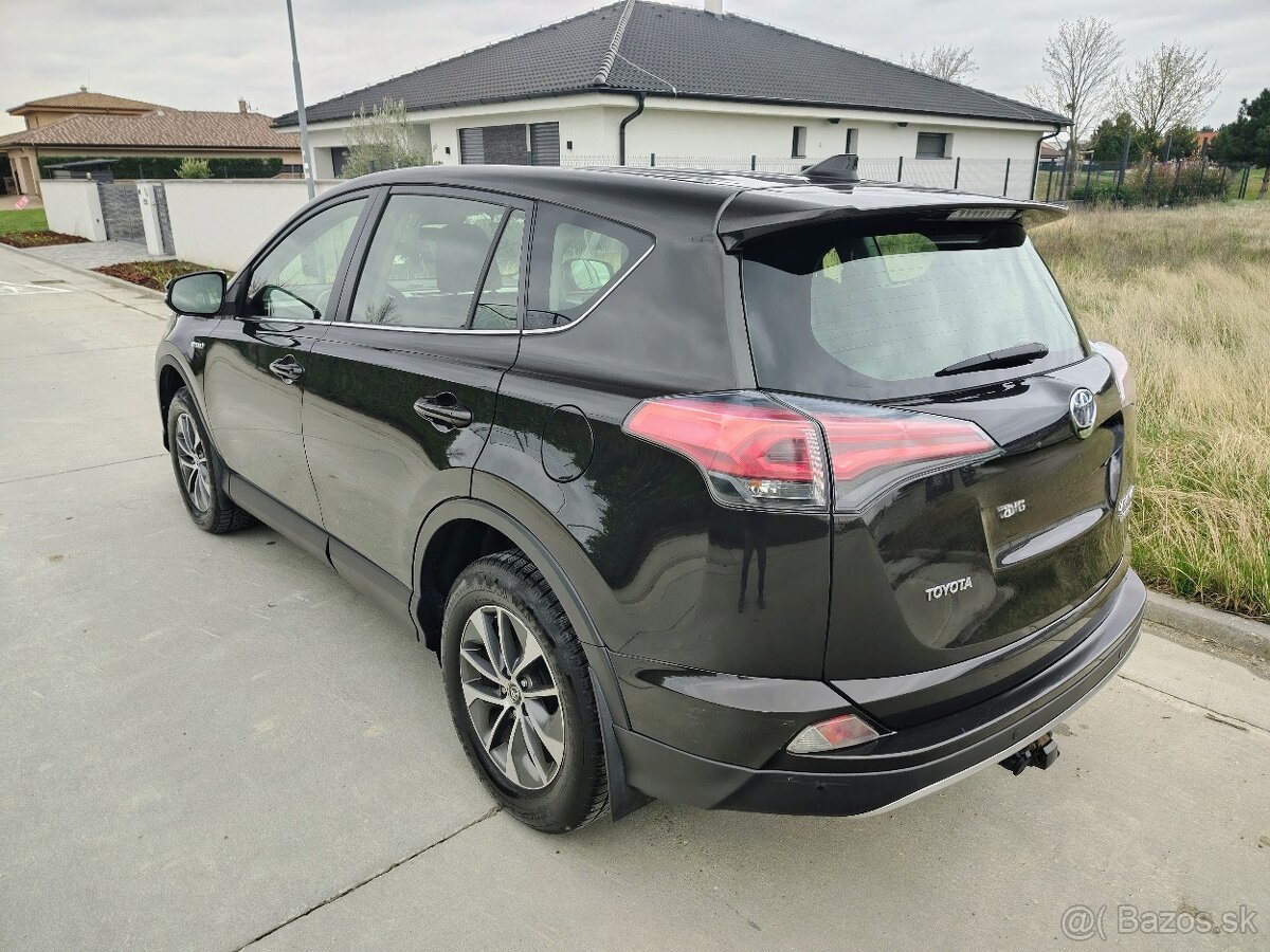 Predám Toyotu RAV4, hybrid - 3