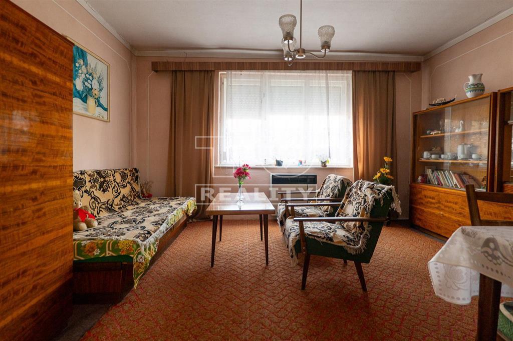 ZNÍŽENÁ CENA
Na predaj rodinný dom v obci Kovarce s... - 3