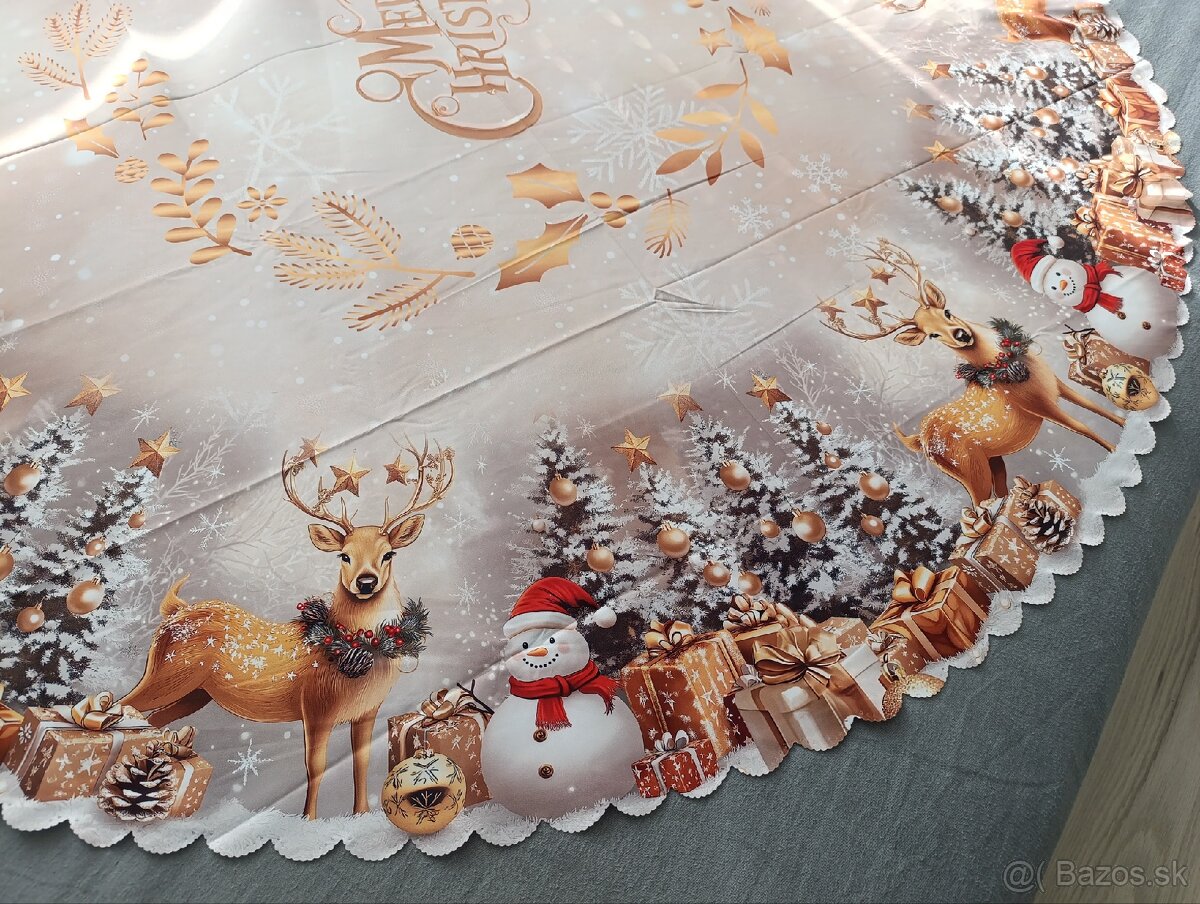 Vianočný zlatý teflonový obrus - 3