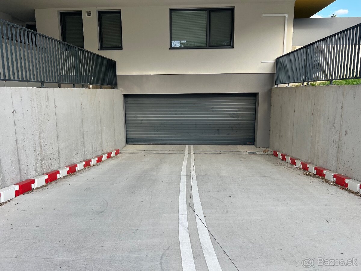 Garážové miesto na prenájom – Rovinka (Sunny Home) - 3