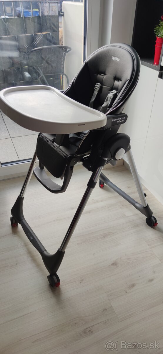 Jedálenská stolička - 3