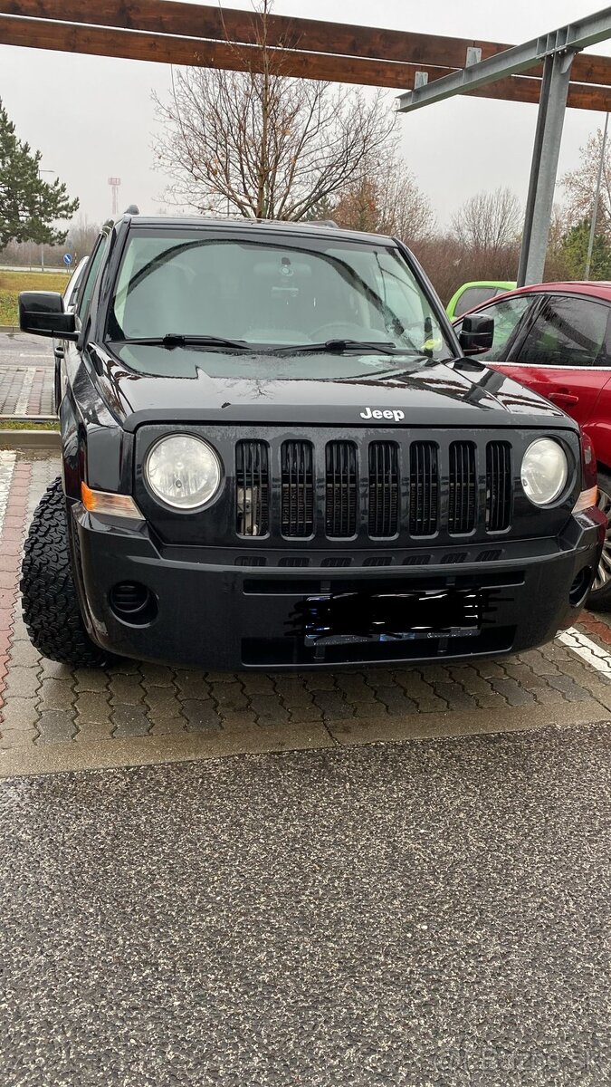 Jeep Patriot 2.4 Benzín 4x4 - 3