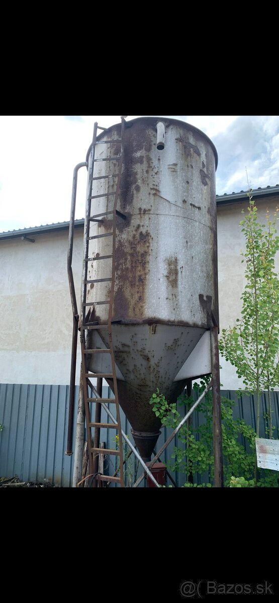 Silo na obilie - 3