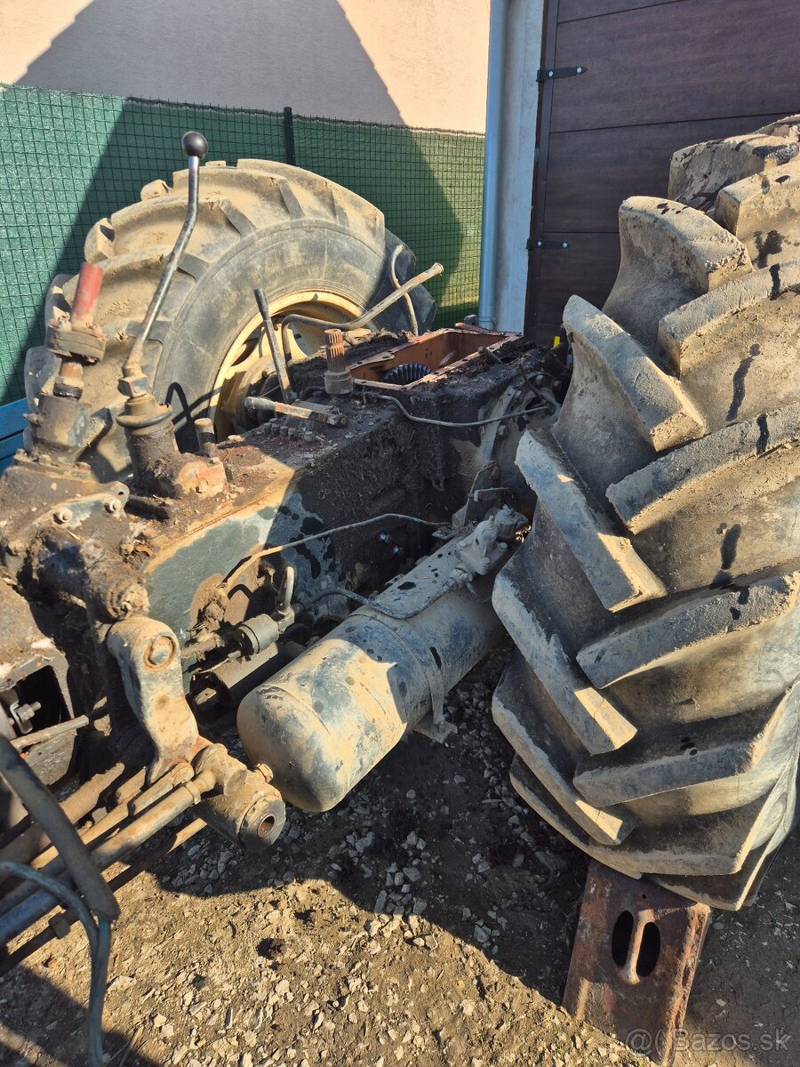 Zetor prevodovka diferencial kolesa - 3