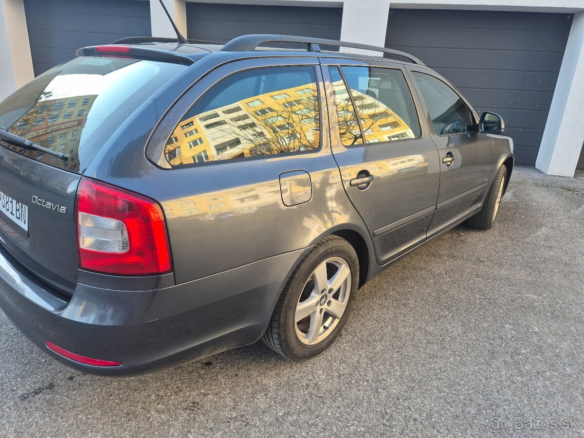 Škoda Octavia Combi - 3