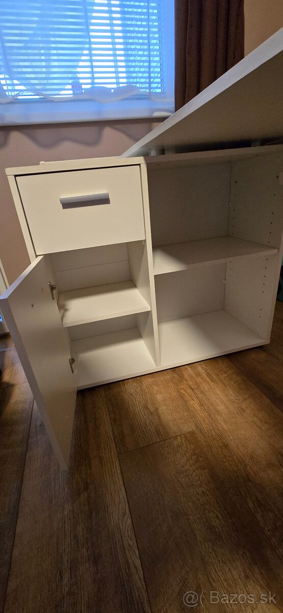Pracovny stol - 3
