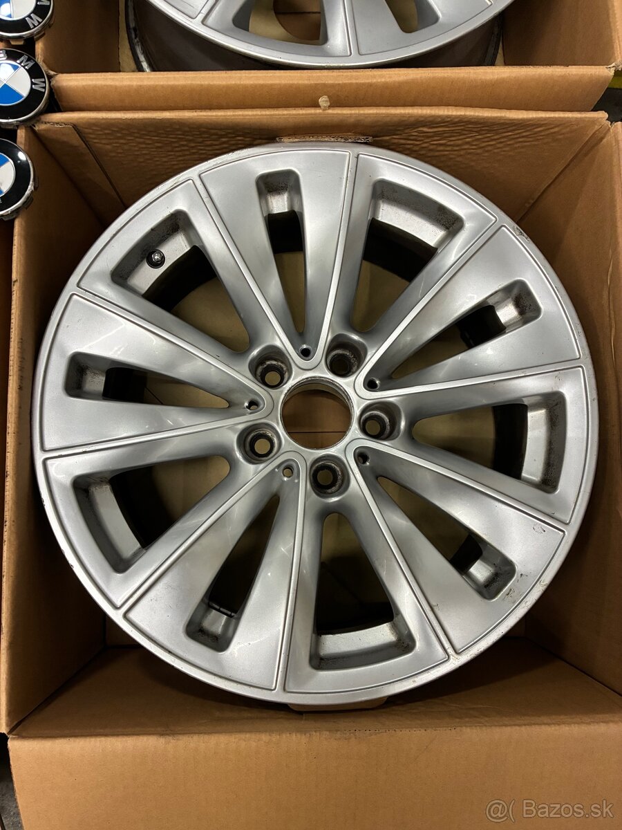 WSP Italy 18x8J ET20 5x120 pre BMW - 3