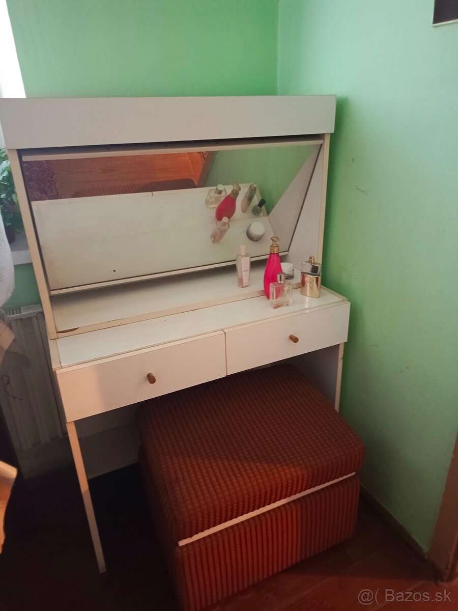 Toaletný stolík - 3