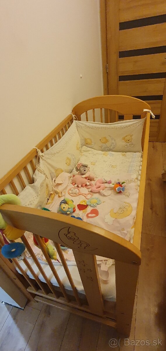 Drevená detská postieľka 120x60 +matrac+perinka+obliečky - 3