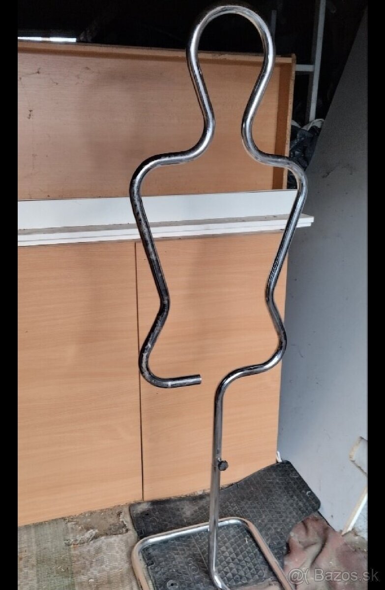 Kovový stojan na topánky - 3