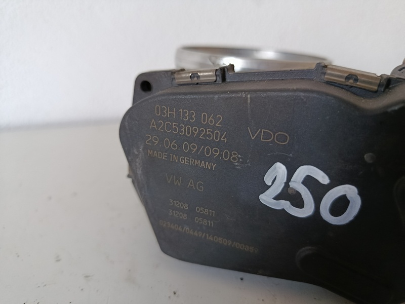 skrtiaca klapka passat CC 3.6 03h133062 250€ - 3