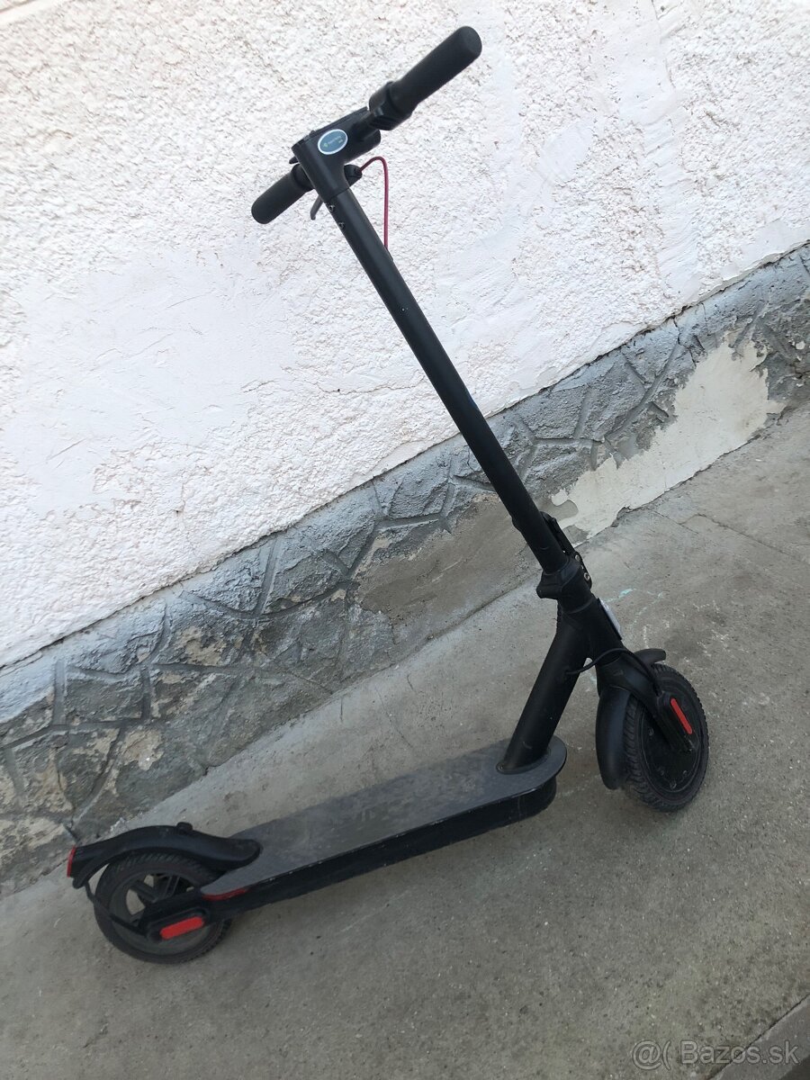 Predám elektrickú kolobežku E9PRO (350W) - 3