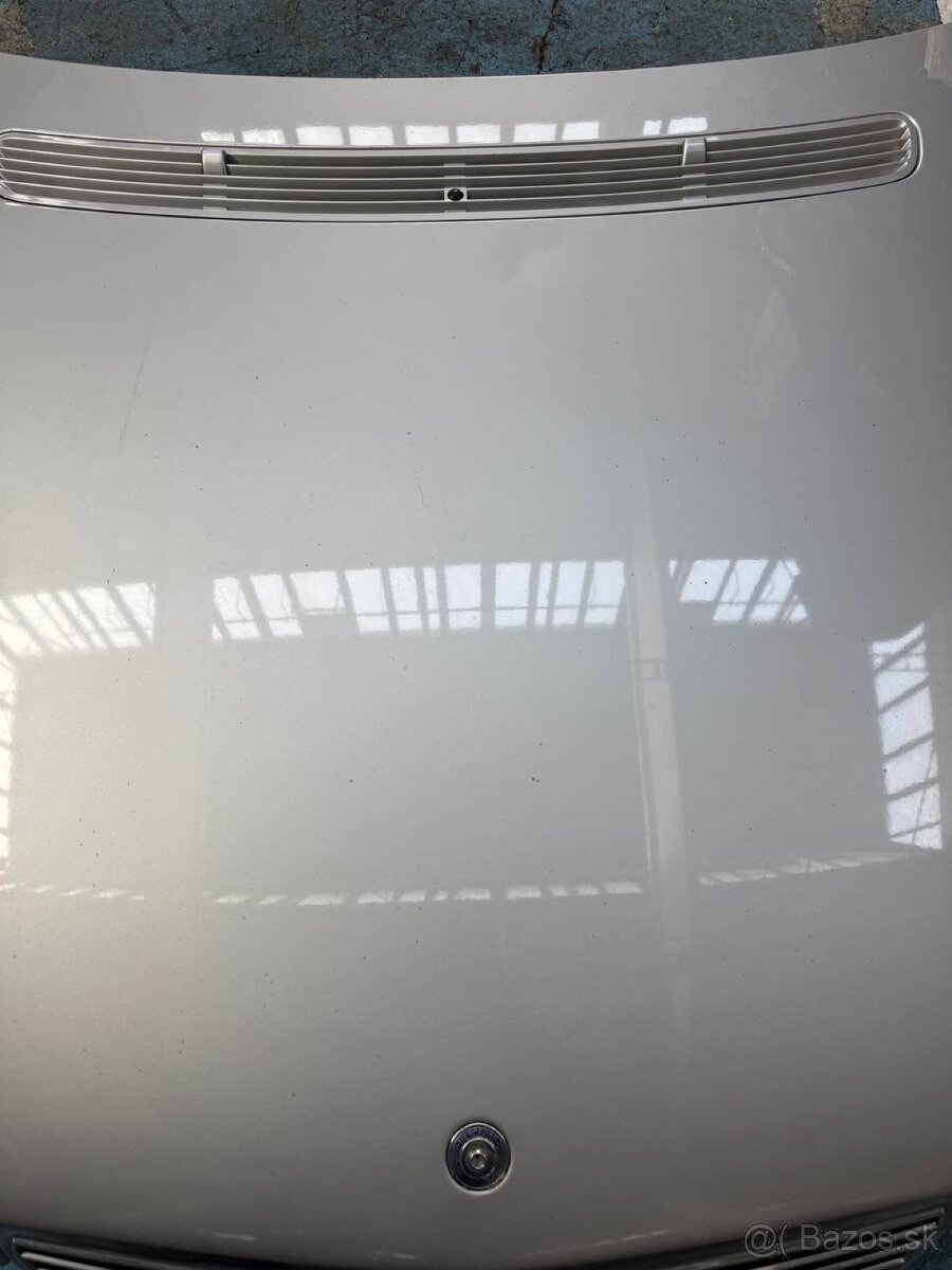 Kapota Mercedes-Benz E-class w211 - 3