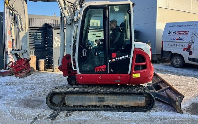 TAKEUCHI TB370 DIESEL - 3