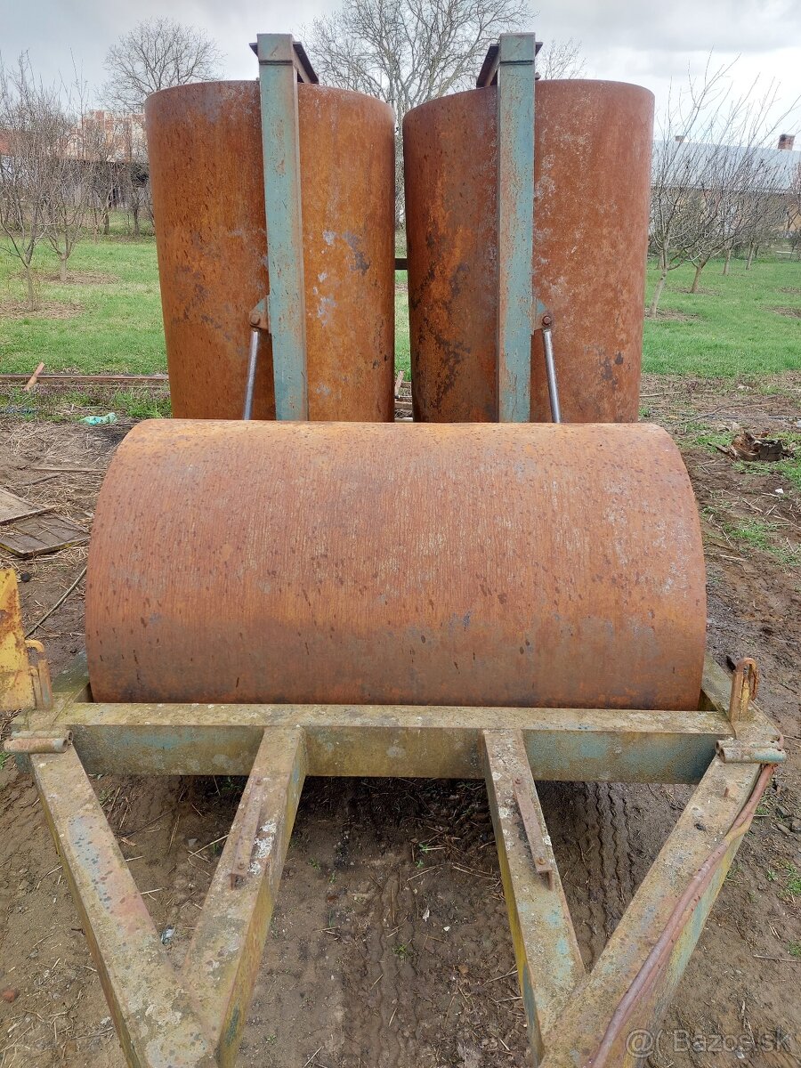 Valce ťažke lúčne hydraulicke - 3