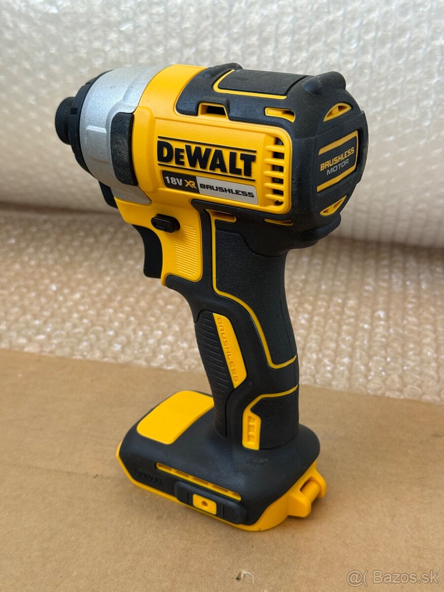 AKU razovy uťahovák Dewalt - 3