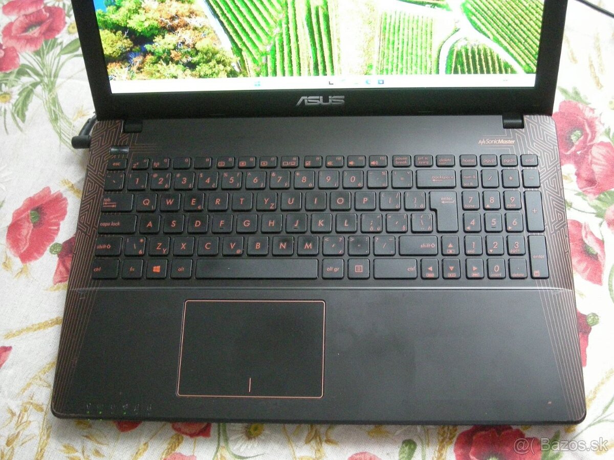 Predám notebook ASUS F550V - 3